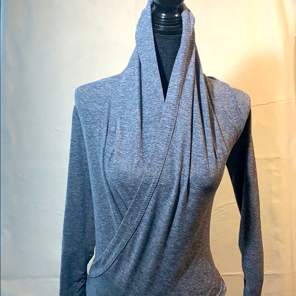 Ivivva Other - IVIVVA GIRLS SIZE 6 Grey Running shirt